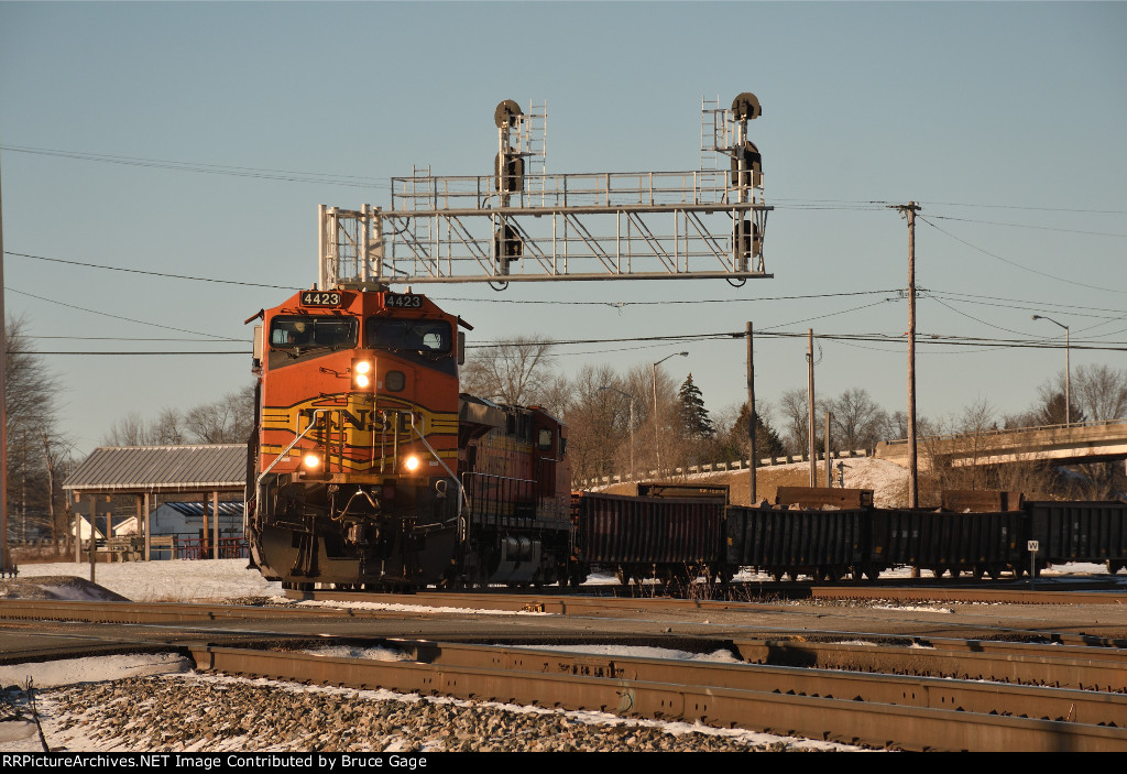 BNSF 4423